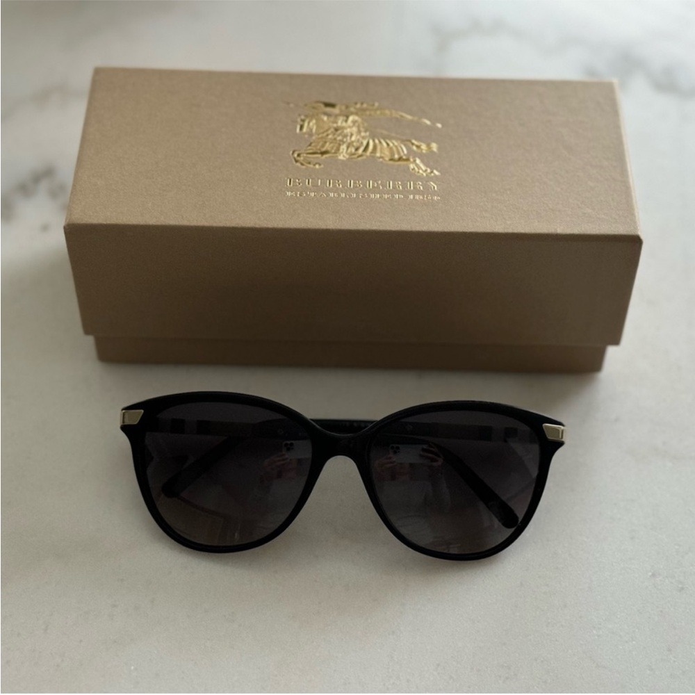 Burberry Black and Gold Sunglasses